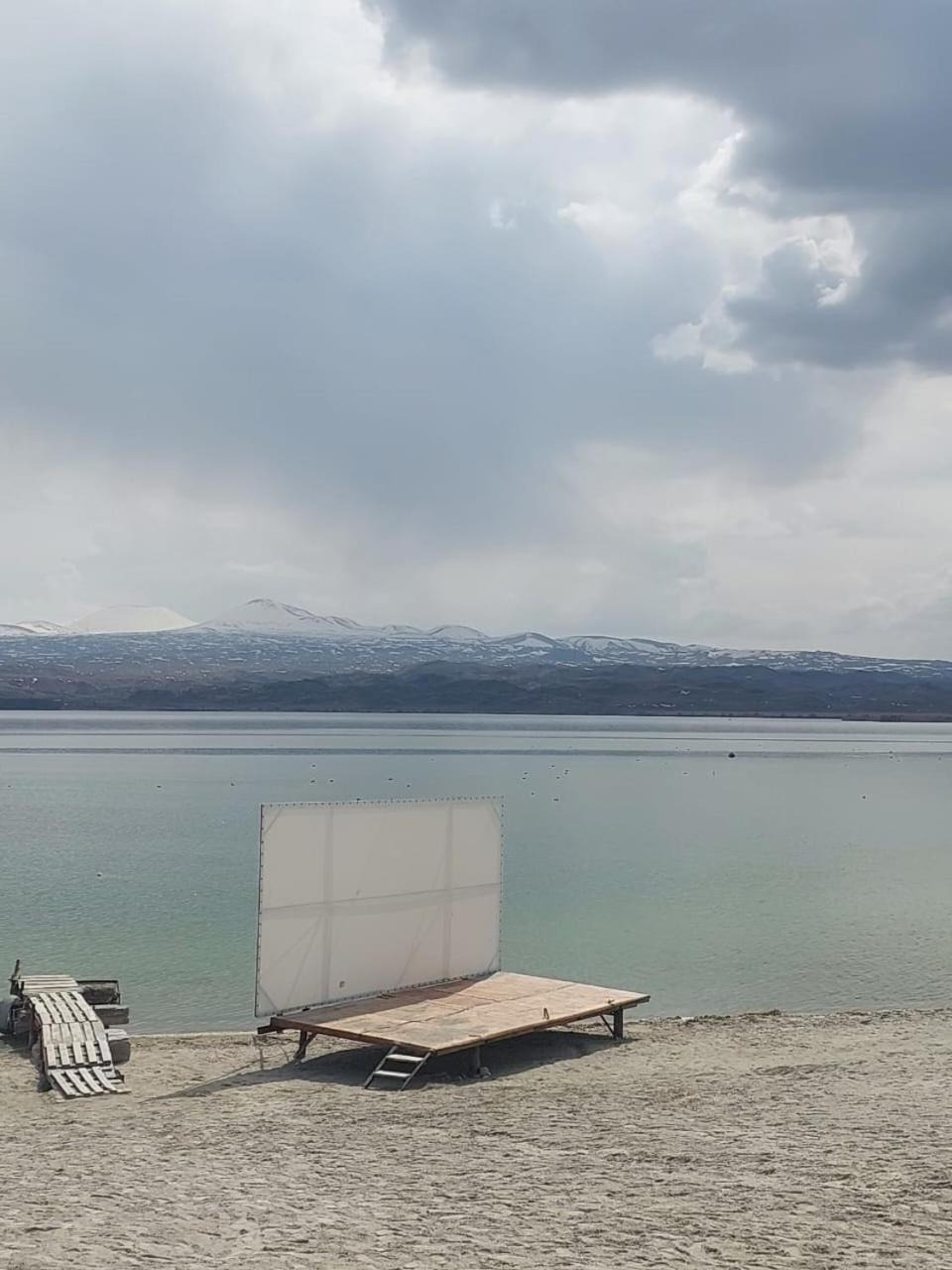 Hotel Maruna Севан Экстерьер фото